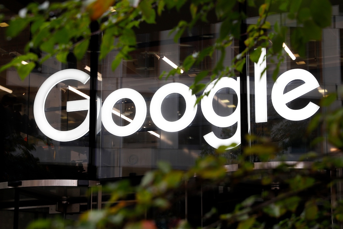 Google è stata multata per 403 milioni di euro per aver violato le regole europee sulla privacy per la geolocalizzazione degli utenti