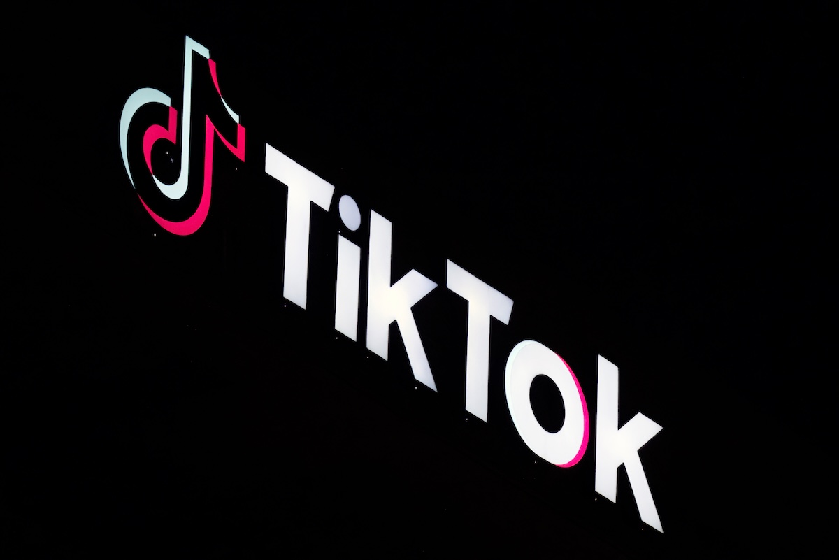 TikTok ha patteggiato un risarcimento di almeno 100 milioni di dollari a favore dello stato dell’Alabama