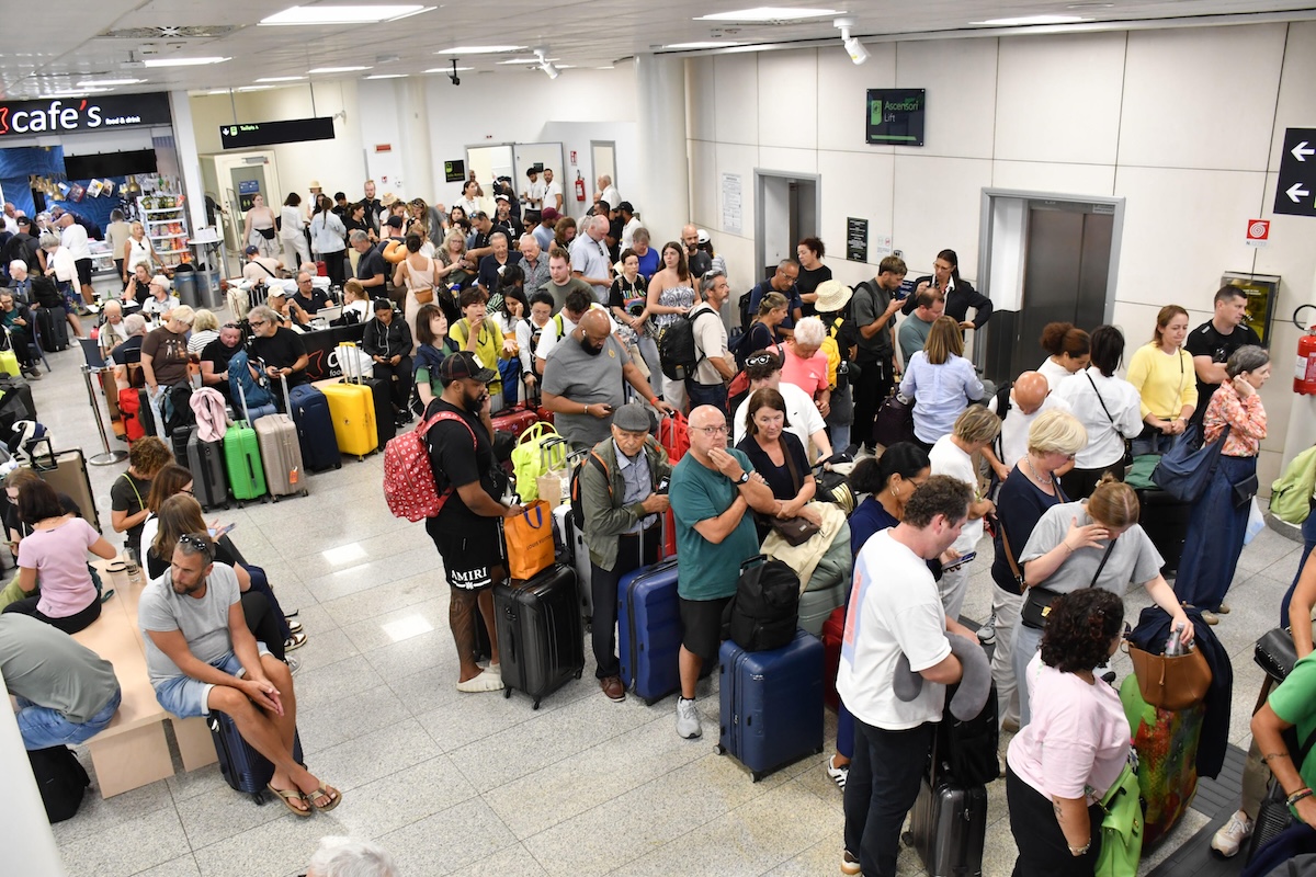 l8217aeroporto di catania 232 chiuso per il terzo giorno consecutivo da Ilpost.it l8217aeroporto di catania 232 chiuso per il terzo giorno consecutivo