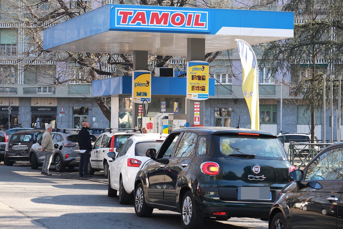 Anche Tamoil limiterà i prezzi del carburante, fino al 31 ottobre