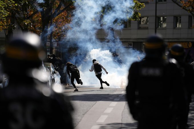 Per la sinistra francese le proteste studentesche sono un’opportunità ma anche un rischio
