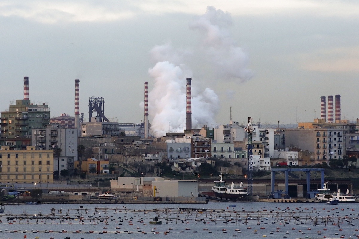 La Corte d’appello di Milano ha confermato che l’ex ILVA di Taranto dovrà chiudere entro la fine di ottobre