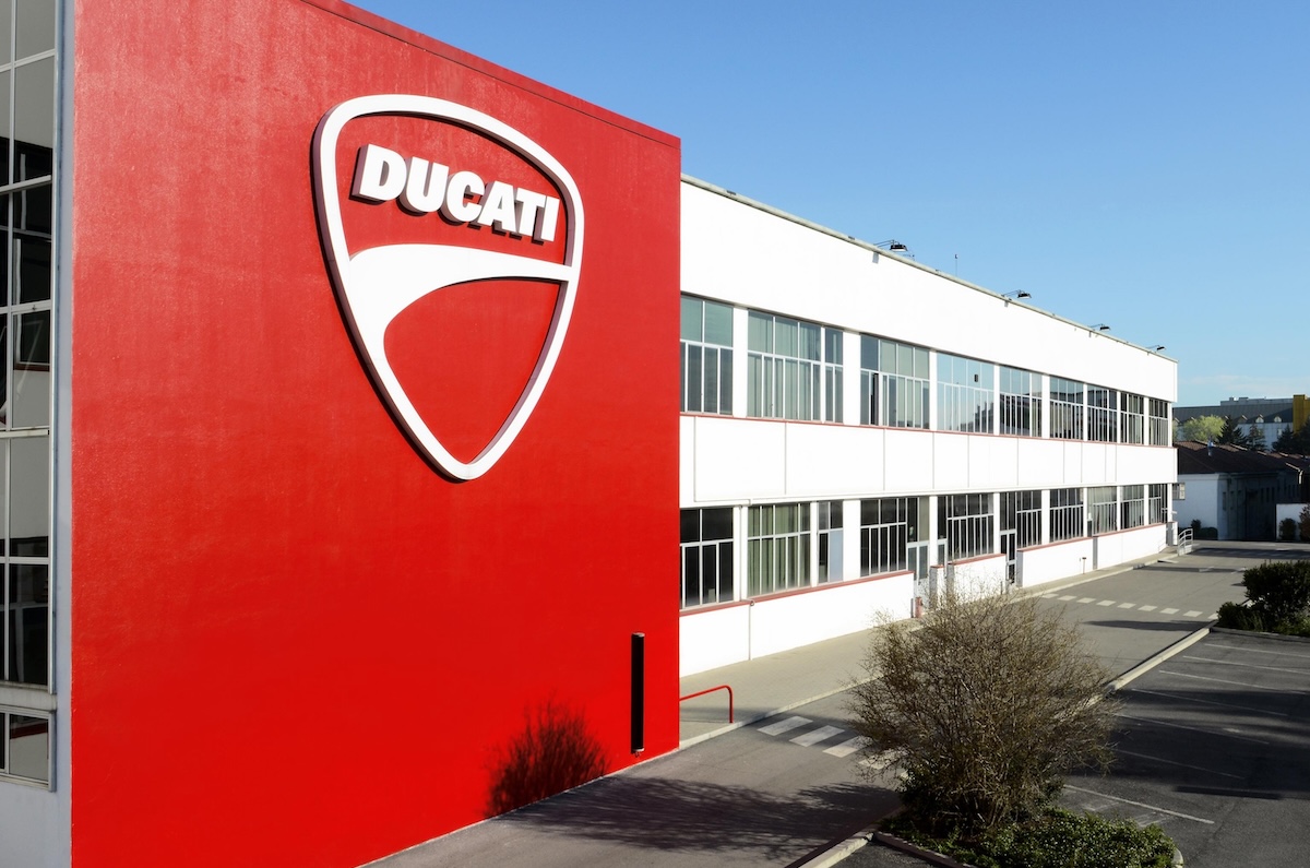 Volkswagen ha detto che non venderà Ducati, almeno per i prossimi tre anni