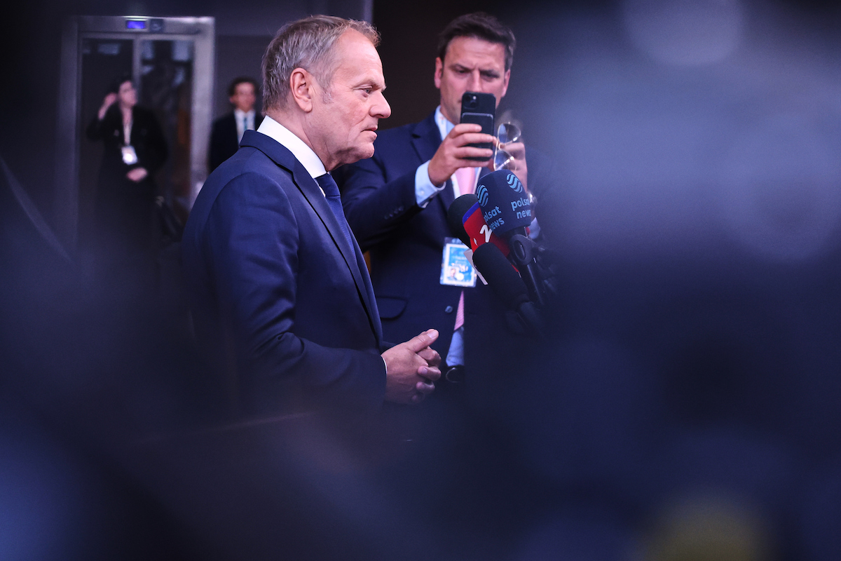 Il primo ministro polacco Donald Tusk, giugno 2026 (AP Photo/Omar Havana)