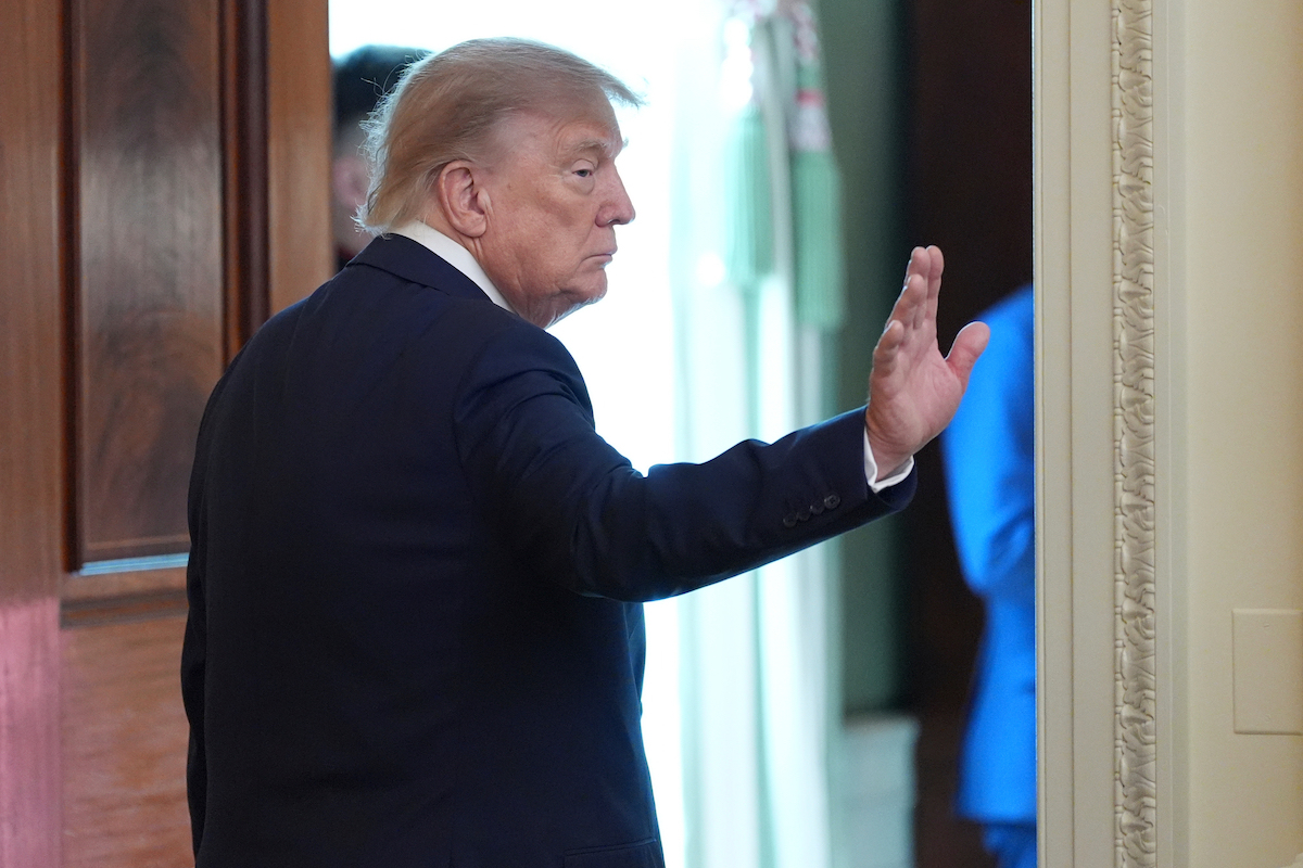 Donald Trump ha detto che la Russia fornirà 300mila tonnellate di gasolio «al mercato statunitense e globale»