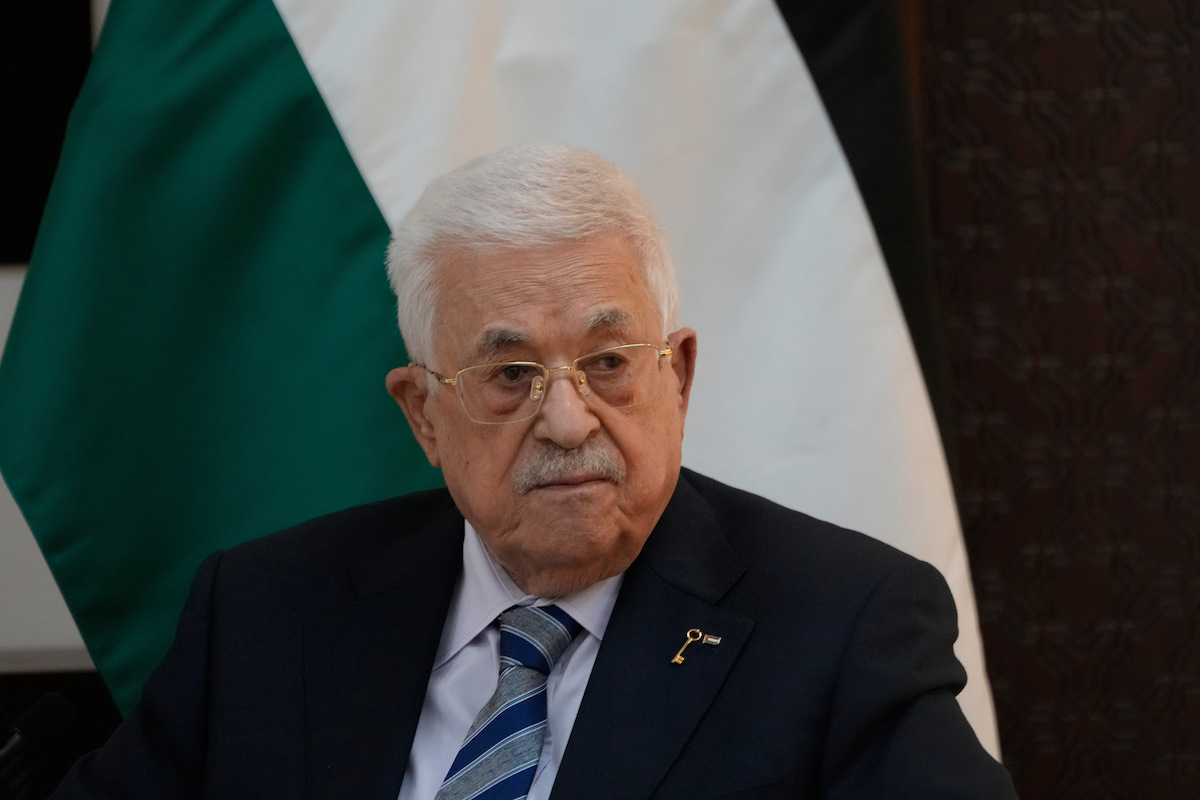 Mahmoud Abbas ha rimandato le elezioni nei territori palestinesi, di nuovo