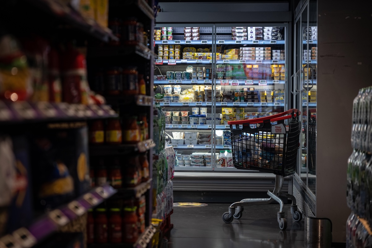 Un attacco informatico ha messo fuori uso i frigoriferi e i congelatori di centinaia di supermercati francesi
