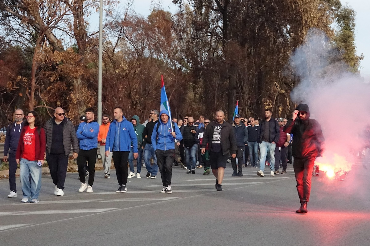 Gli scioperi dei lavoratori dell’ex ILVA contro la chiusura