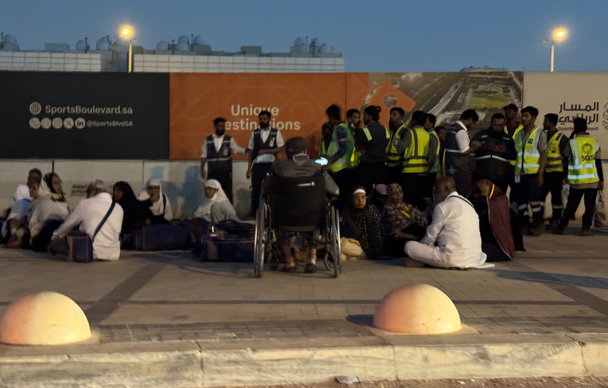 L’aeroporto di Riyad resterà chiuso fino a sabato a causa degli attacchi degli Houthi