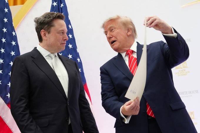 Elon Musk ha finanziato i Repubblicani in vista delle elezioni di metà mandato con altri 276 milioni di dollari