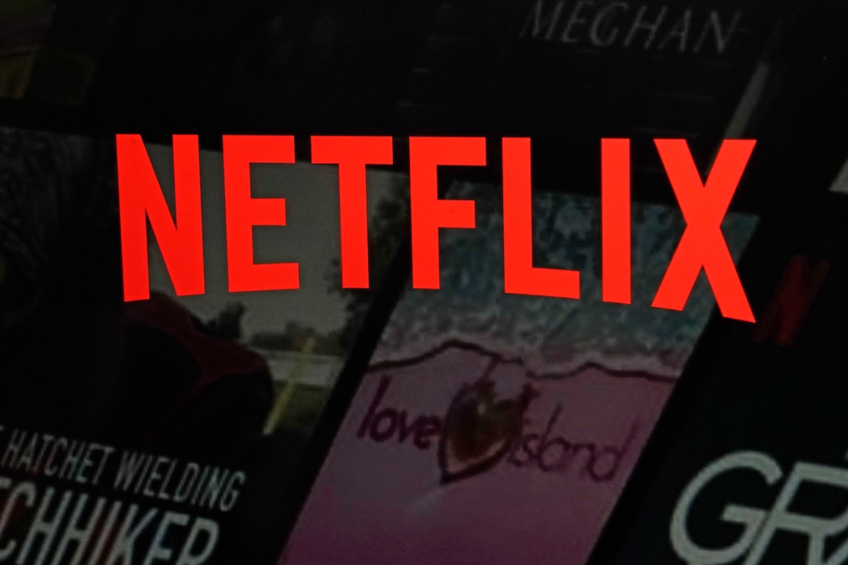 Netflix eliminerà circa mille posti di lavoro: per l’azienda è il taglio più consistente dal 2022