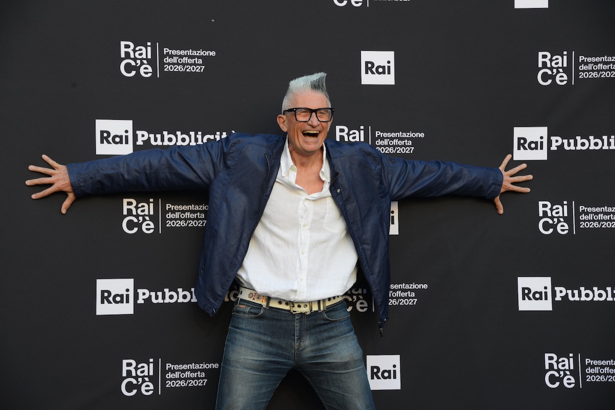 La Rai ha sostituito i telecronisti Maurizio Colantoni e Andrea Lucchetta per le partite del campionato maschile di pallavolo