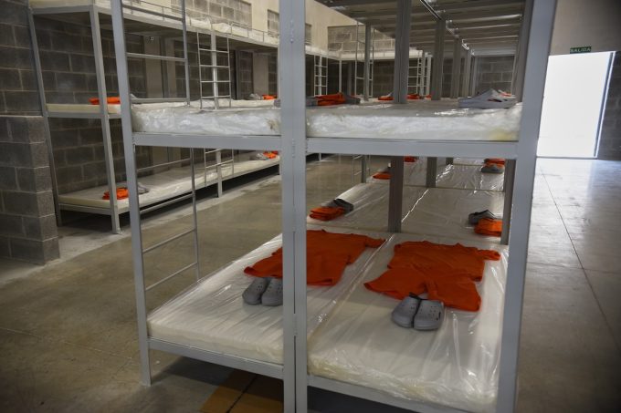 In Costa Rica è stato inaugurato un carcere di massima sicurezza per i membri delle gang criminali, sul modello di quello di El Salvador