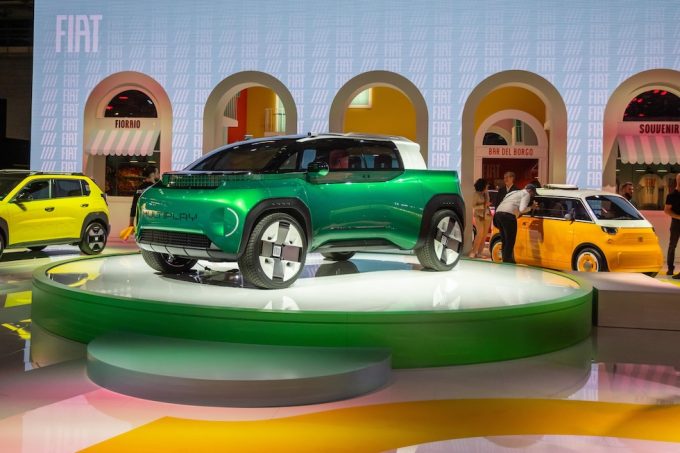 La Fiat Multiplay presentata a Parigi. (EPA/CHRISTOPHE PETIT TESSON)
