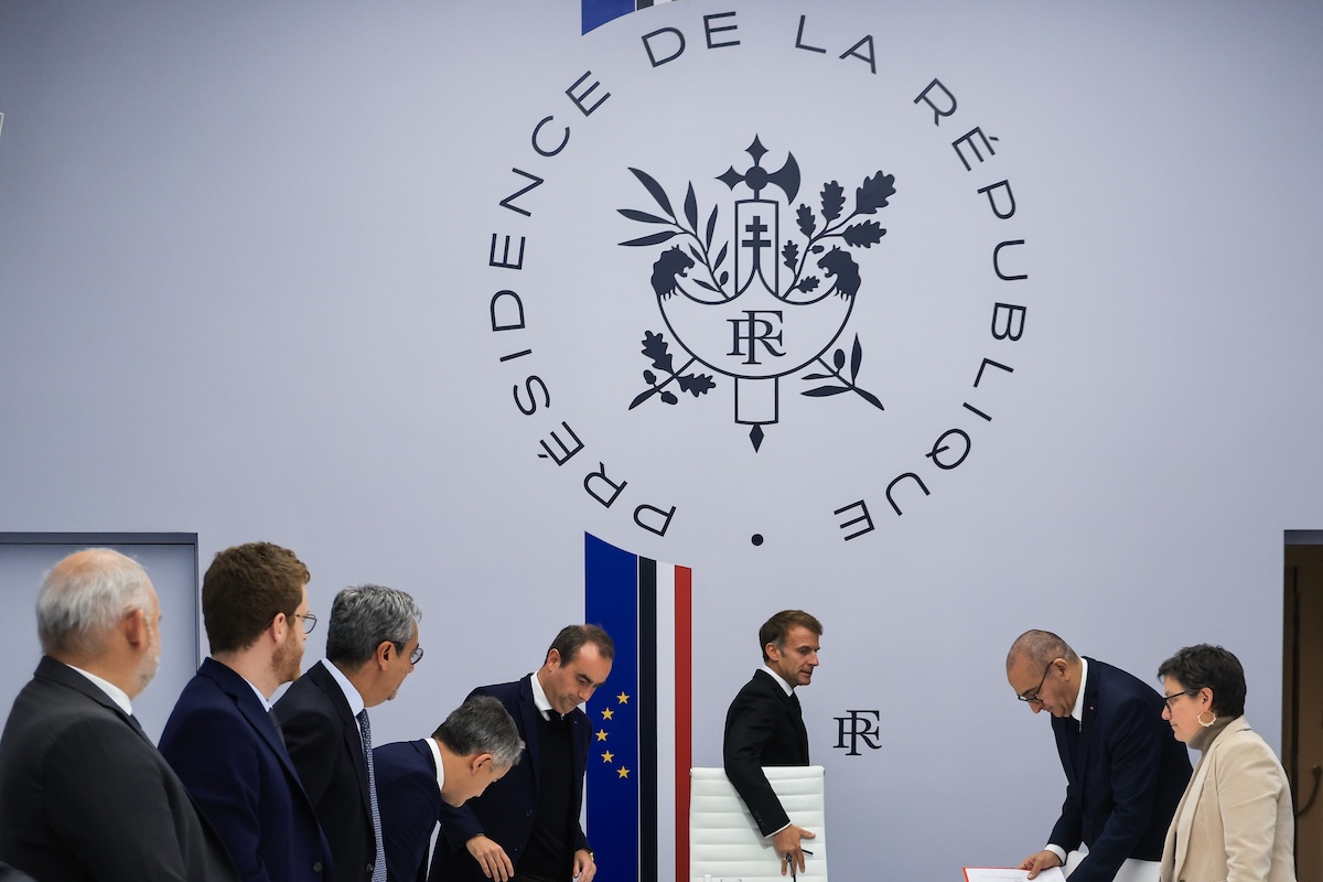 emmanuel macron ha detto che in francia potrebbero essere vietate alcune manifestazioni per proteggere le citt224 dalla violenza da Ilpost.it emmanuel macron ha detto che in francia potrebbero essere vietate alcune manifestazioni per proteggere le citt224 dalla violenza