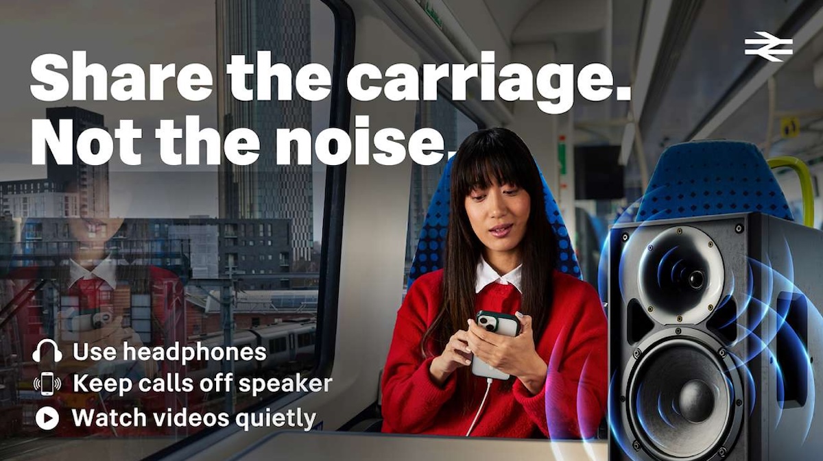 Leggi l'articolo: La campagna contro chi ascolta la musica senza le cuffie sui mezzi nel Regno Unito