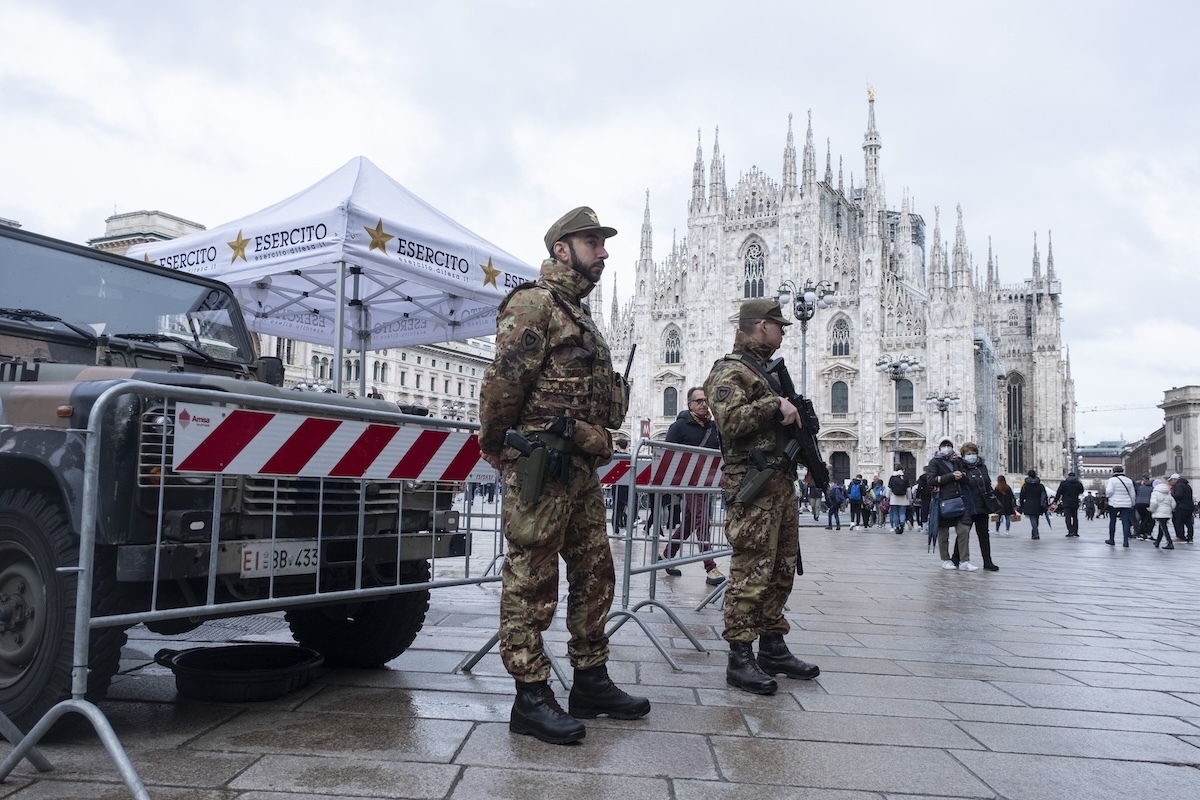 E quindi cosa faranno i 500 soldati in più a Milano?