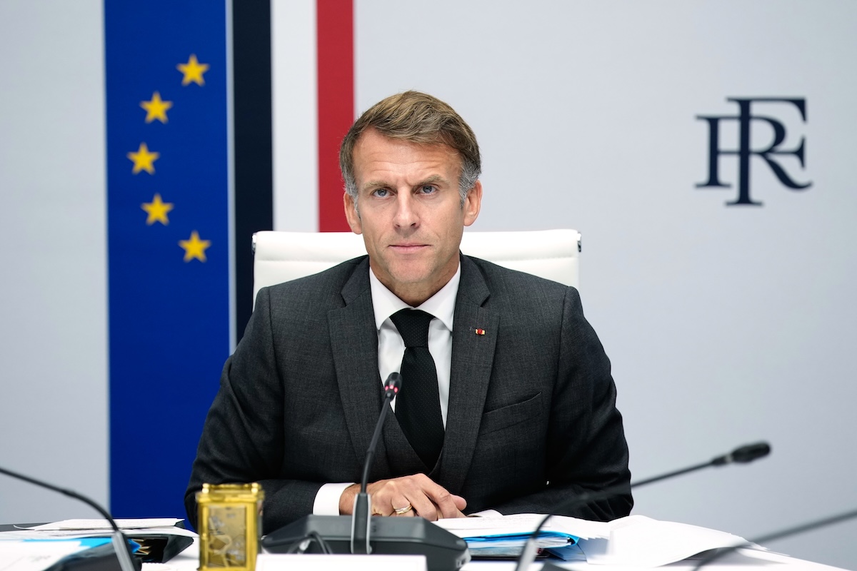 Macron vuole limitare il più possibile le manifestazioni