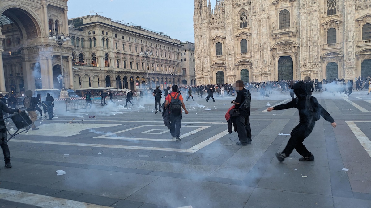 Il Garante della Privacy ha bloccato la diffusione delle immagini di un dodicenne coinvolto nei disordini a Milano