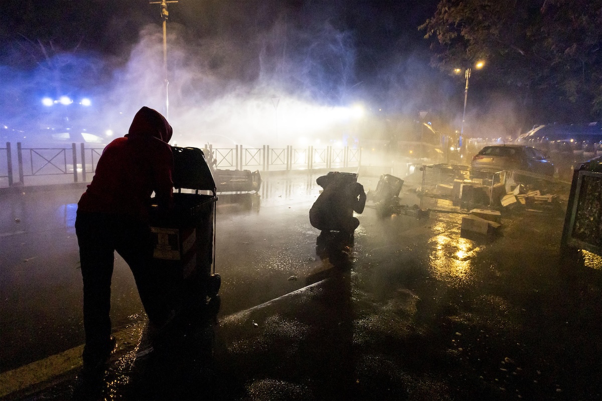 A Roma un gruppo di manifestanti si è scontrato con la polizia